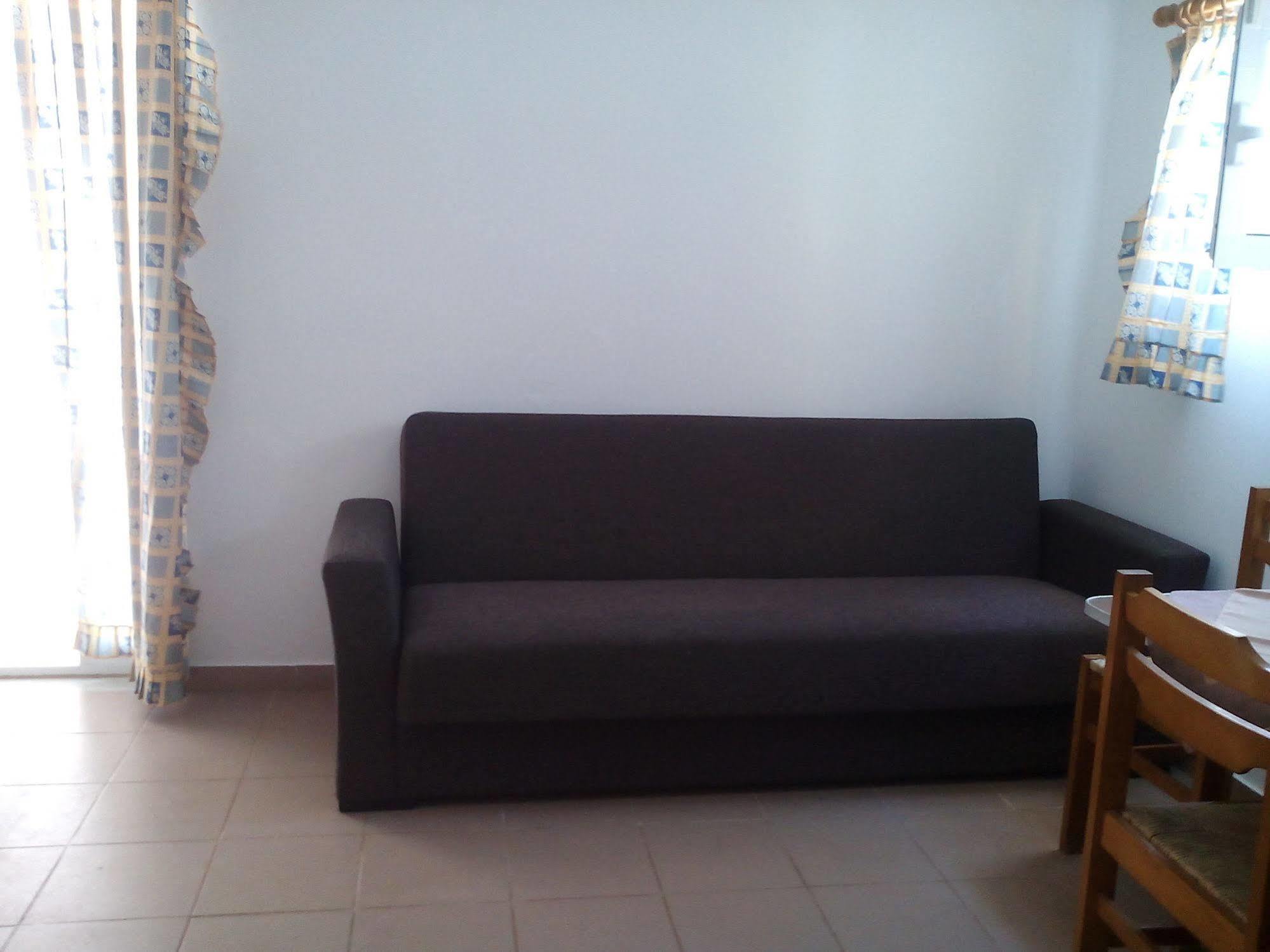 Dimitra Apartments กูเวส ภายนอก รูปภาพ