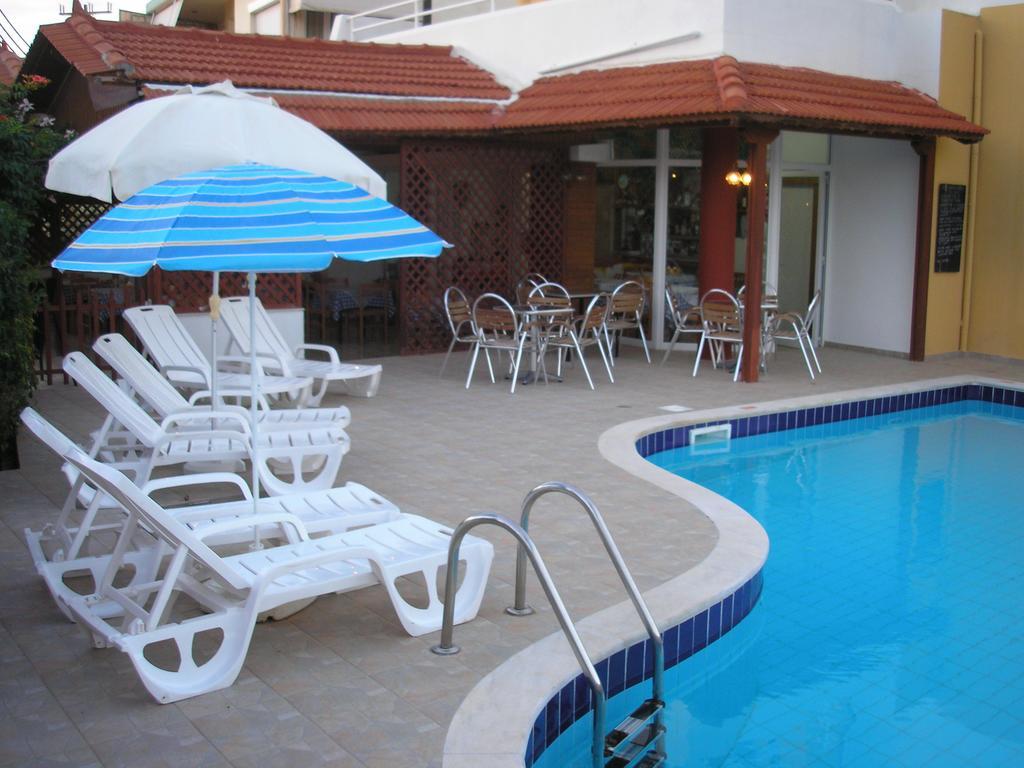 Dimitra Apartments กูเวส ภายนอก รูปภาพ