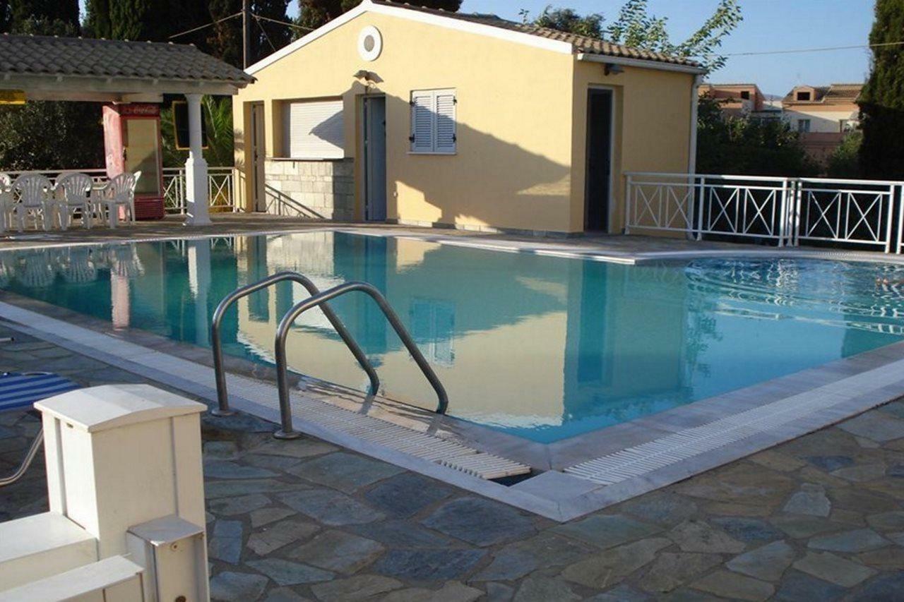 Dimitra Apartments กูเวส ภายนอก รูปภาพ